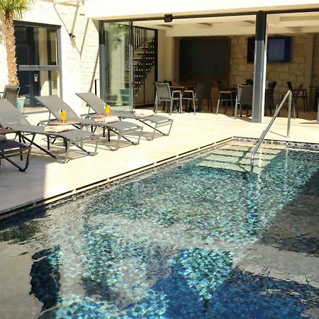 ホテル Ariel Alacati 3*