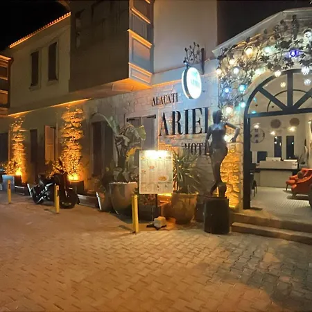 Ariel Alacati Hotel 3*