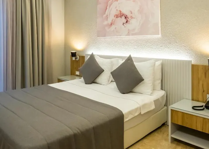 Ariel Alacati Hotel 3*